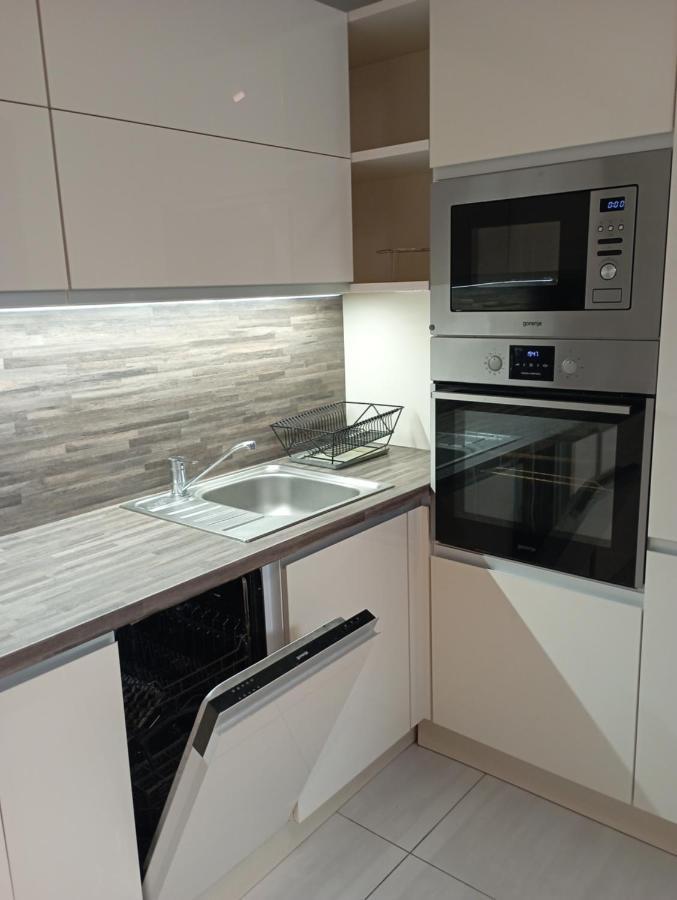 Apartments Captain Grand Прага Екстериор снимка