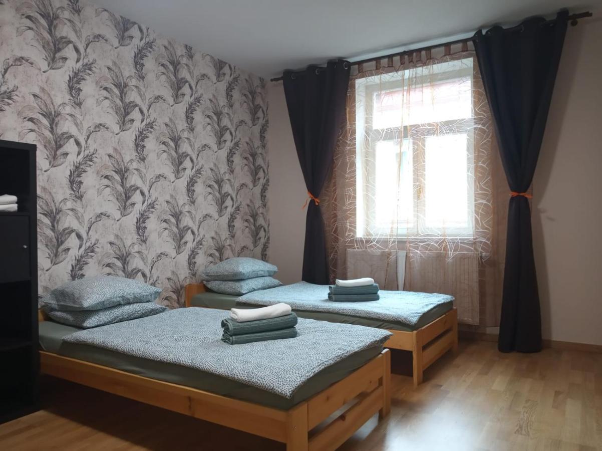 Apartments Captain Grand Прага Екстериор снимка